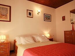 Nice House Apartment With Balcony