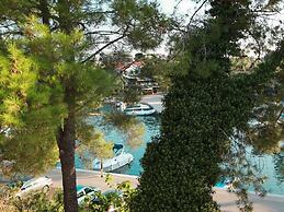 Nice House Apartment With Balcony