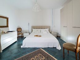 Belvilla by OYO Salinella 10p