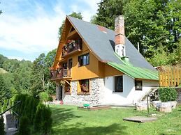 Luxury Chalet Near Ski Area