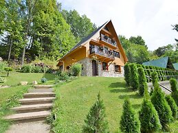 Luxury Chalet Near Ski Area
