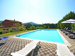 Belvilla by OYO Villa Mimosa