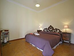 Belvilla by OYO Villa Mimosa