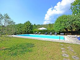 Belvilla by OYO Villa Mimosa