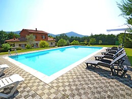 Belvilla by OYO Villa Mimosa