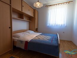 Apartment With Terrace, Sea View, Pool & Outdoor Kitchen