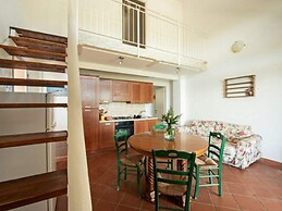 Snug Holiday Home in Castagneto Carducci near Thermal Bath