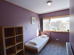 Lovely Modern Cottage With Sauna, Bubble Baths and Even a Beach on the