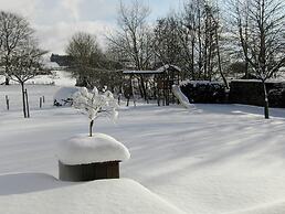 Cushy Holiday Home With Fenced Garden
