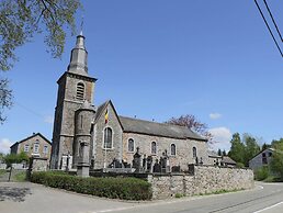 Cushy Holiday Home With Fenced Garden