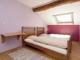 Cushy Holiday Home With Fenced Garden