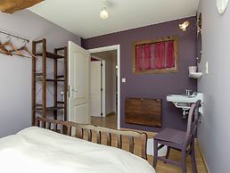 Cushy Holiday Home With Fenced Garden