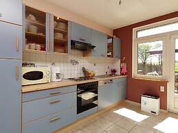 Cushy Holiday Home With Fenced Garden