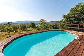 Countryside Home in Arezzo With Pool