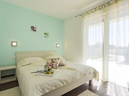 Brand new Villa Near Svetvincenat