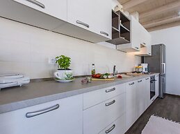 Brand new Villa Near Svetvincenat