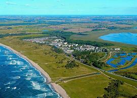 Cozy Apartment in Zingst Germany near Beach