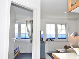 Cozy Apartment in Zingst Germany near Beach