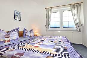 Cozy Apartment in Zingst Germany near Beach