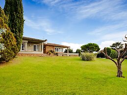 Deluxe Villa in Urbanització Bon Relax near Beach