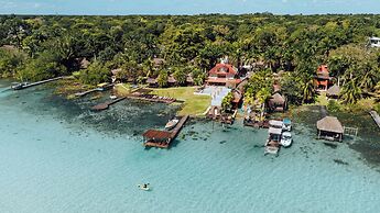 Hotel CasaBakal - A pie de Laguna - Bacalar