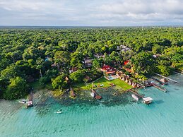 Hotel CasaBakal - A pie de Laguna - Bacalar