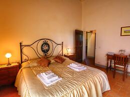 Lovely Agritourismo near Cortona