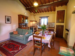 Lovely Agritourismo near Cortona