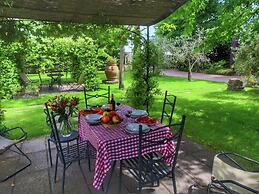 Lovely Agritourismo near Cortona