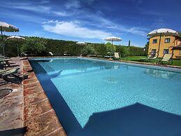 Lovely Agritourismo near Cortona