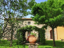 Lovely Agritourismo near Cortona