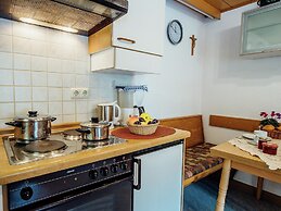 Luring Apartment in Plankenstein near Forest