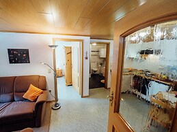 Luring Apartment in Plankenstein near Forest