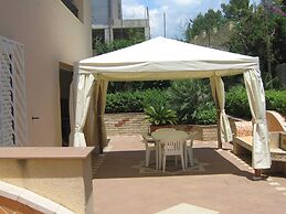 Lush Holiday Home in Sciacca near Golf Course