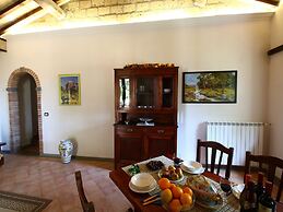 Belvilla by OYO Farmhouse in Bagnoregio With Pool