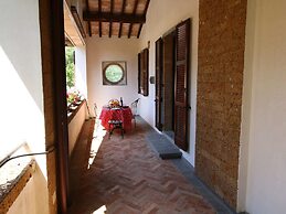 Belvilla by OYO Farmhouse in Bagnoregio With Pool