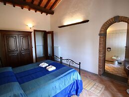 Belvilla by OYO Farmhouse in Bagnoregio With Pool