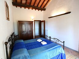 Belvilla by OYO Farmhouse in Bagnoregio With Pool