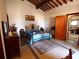 Belvilla by OYO Farmhouse in Bagnoregio With Pool