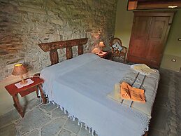 Holiday Home With Swimming Pool in Apecchio