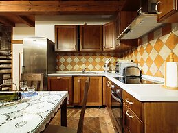 Cozy Holiday Home With Heated Pool, Near Lim Bay and the Beach