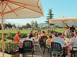 Lavish Holiday Home in Tremosine With Swimming Pool