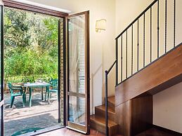 Belvilla by OYO A Recently Renovated Countryhouse