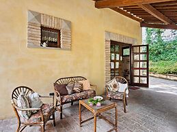 Belvilla by OYO A Recently Renovated Countryhouse