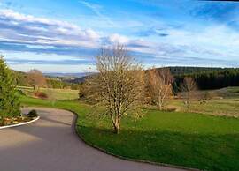 Peaceful Forest Getaway