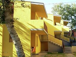 Spacious Apartment in Rosolina Mare near Sea