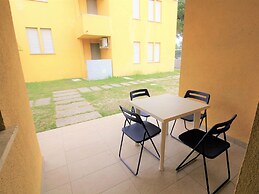 Spacious Apartment in Rosolina Mare near Sea