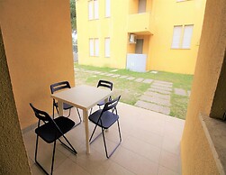 Spacious Apartment in Rosolina Mare near Sea