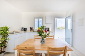 Genesis Luxury Apartments