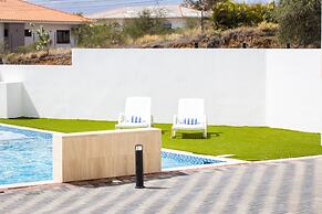 Genesis Luxury Apartments